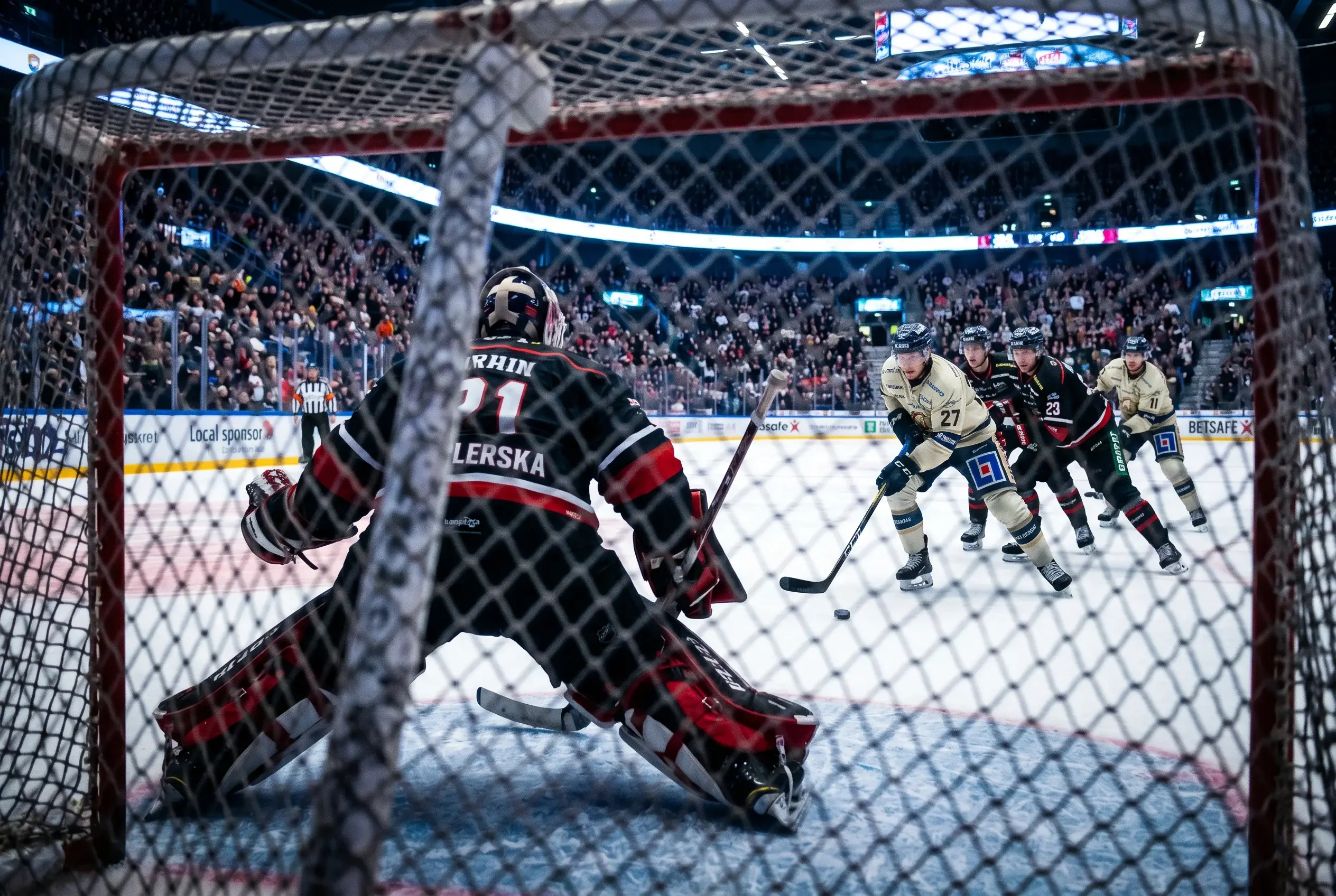 Ishockey over under strategi med total mål betting